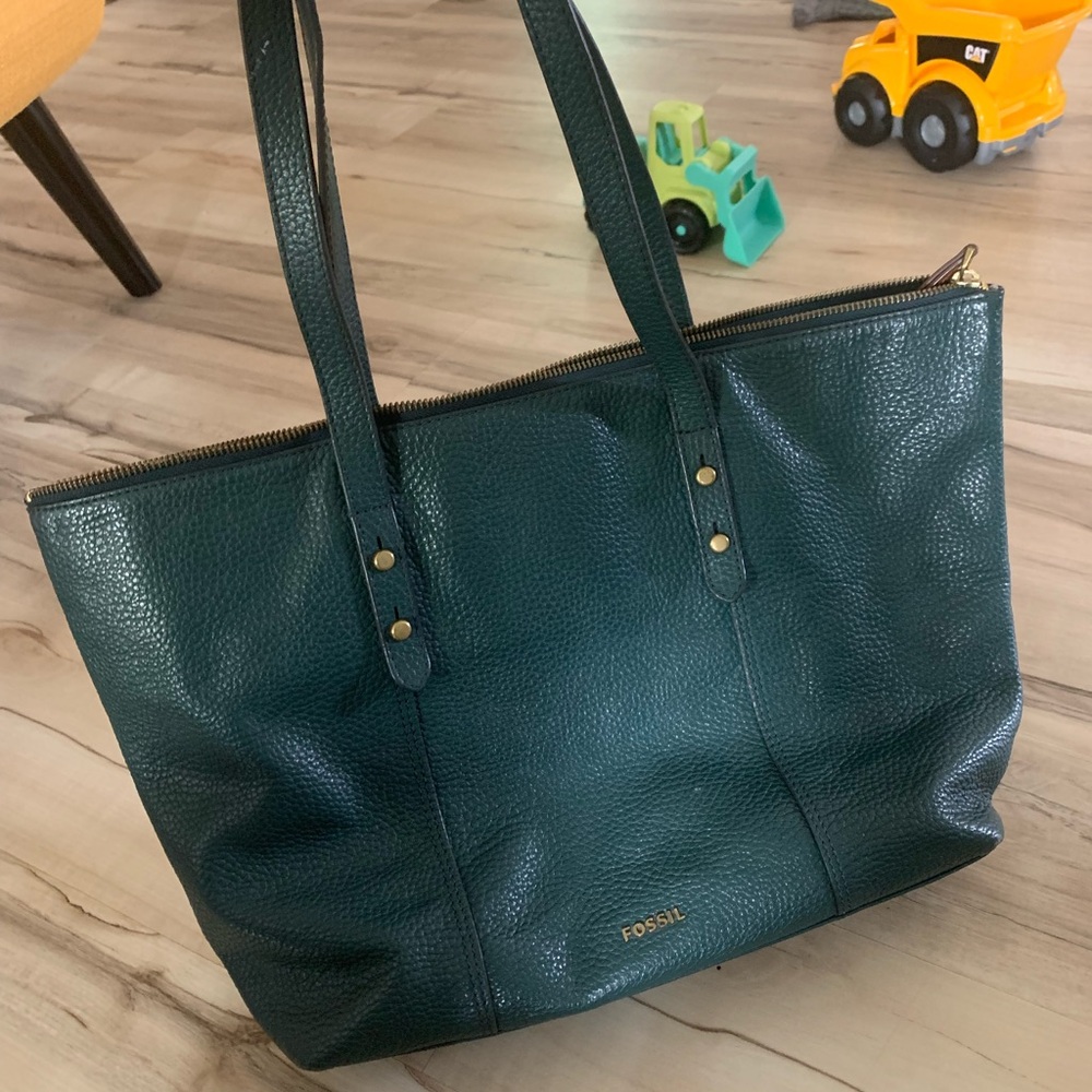 Fossil Genuine Leather Tote Purse